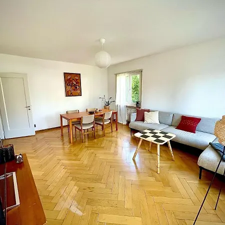 Apartment Kulinarik Und Kultur Vor Der Tuer *