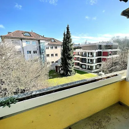 Apartment Kulinarik Und Kultur Vor Der Tuer Zurich